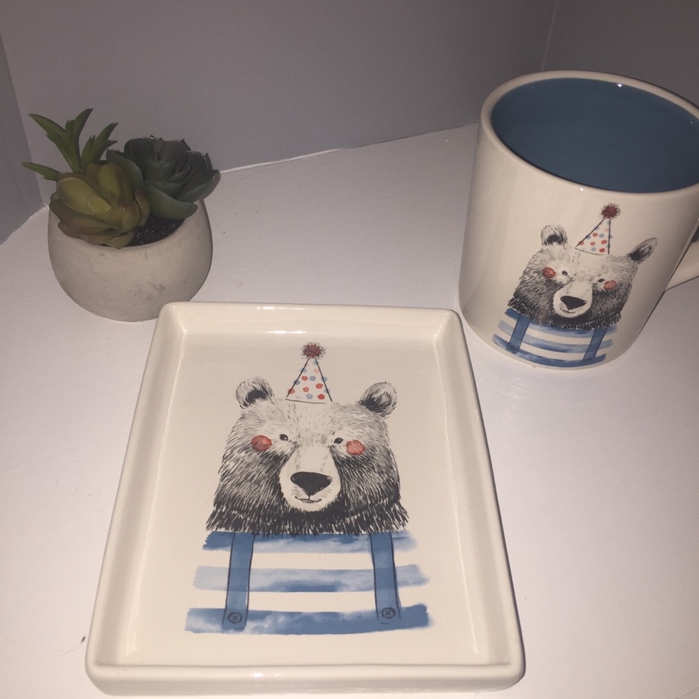 Rae Dunn- Magneta Bear Set